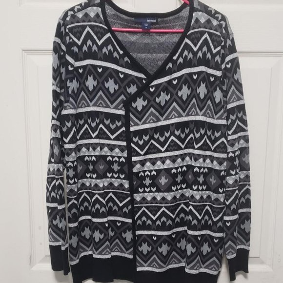 Basic Editions Open Front Cardidan size L - Picture 1 of 9